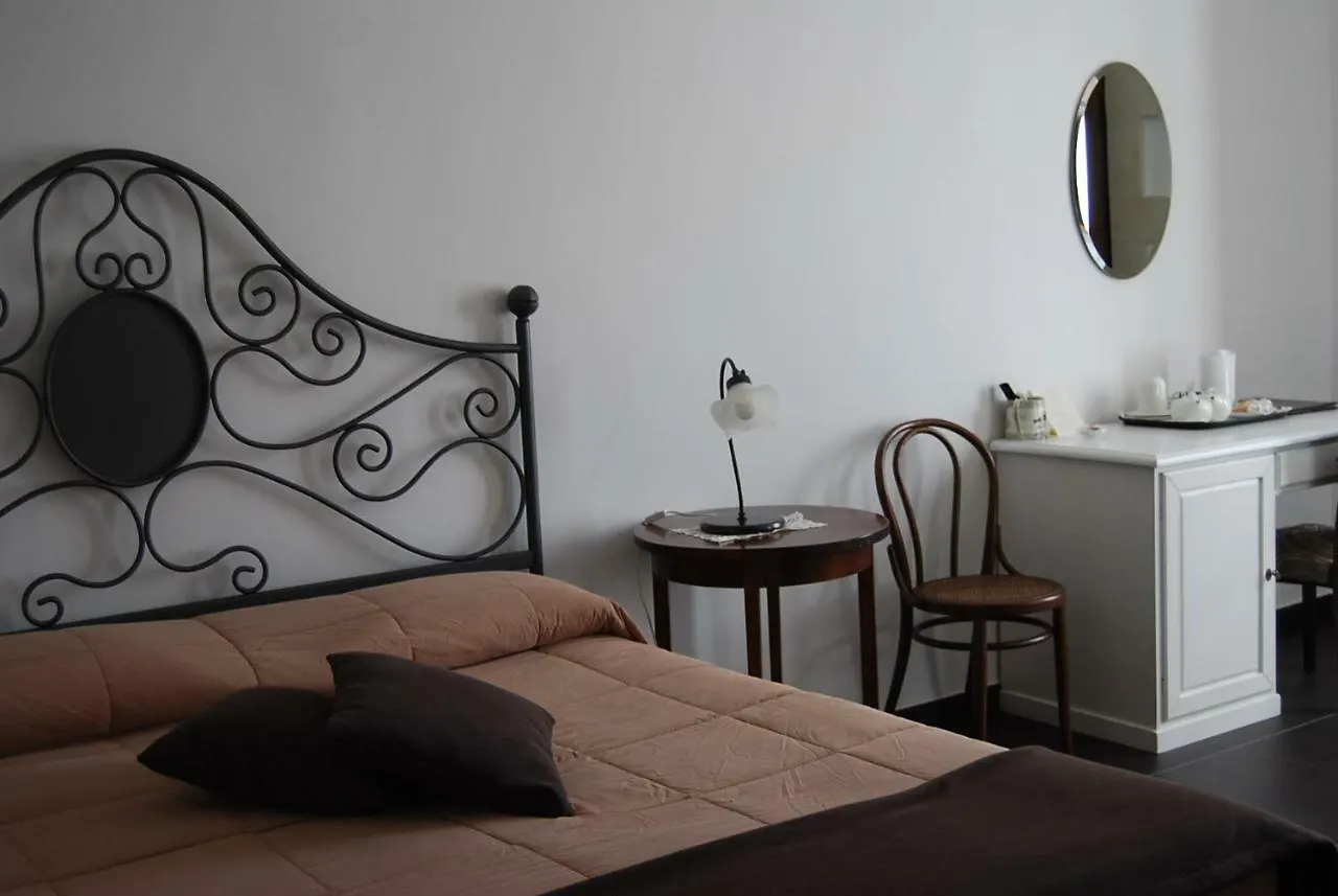 Silva Suri Guest House Marina di Ragusa Country house