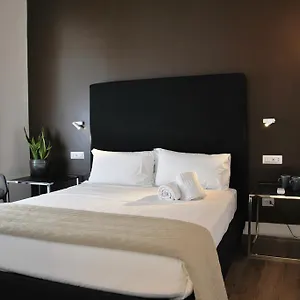App Leoncino Design In Rome